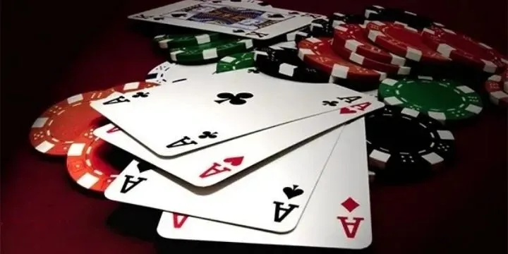 Cách đọc bài qua các hành động và biểu cảm của đối thủ ở TLMN